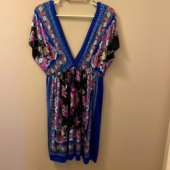 Seduction Deep V neck short sleeve dress - Picture 1 of 6